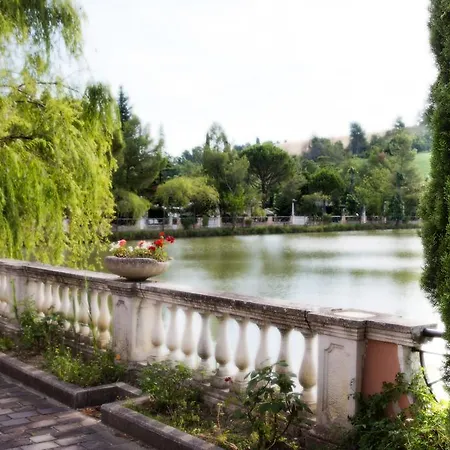Hotell Leri Monte Colombo