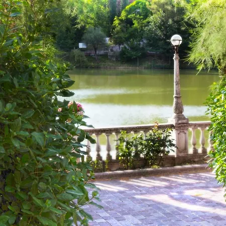 Hotell Leri Monte Colombo