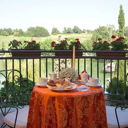 Hotell Leri 4*