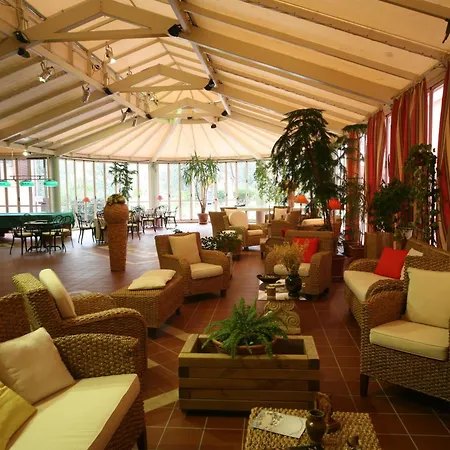 Hotell Leri 4*