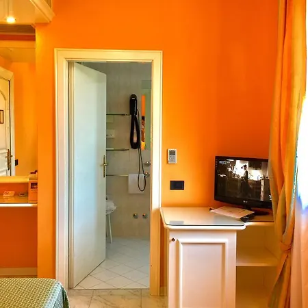Hotell Leri 4*