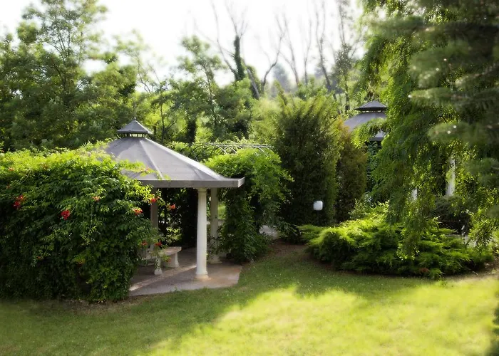 Leri 4* Monte Colombo