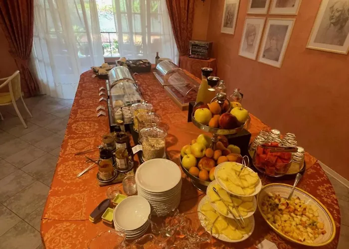 فندق Leri Monte Colombo