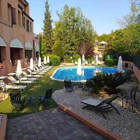 Leri Hotel Monte Colombo