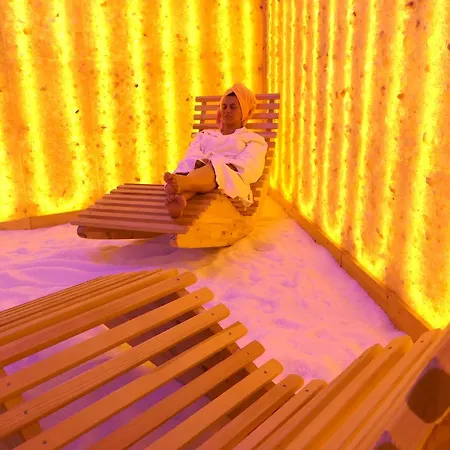 Hotel Leri Monte Colombo