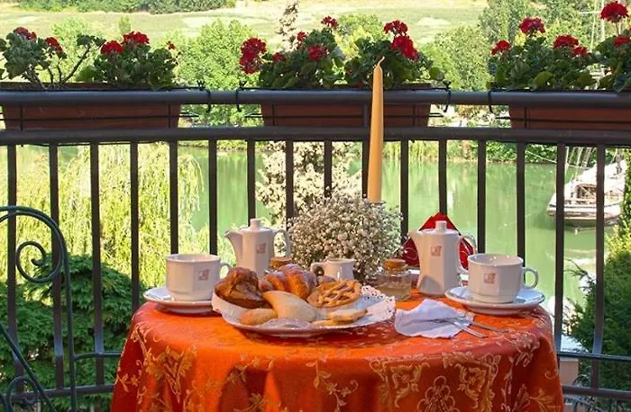 Leri 4* 蒙特科隆博